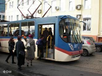За проїзд в транспорті Донецька відтепер треба платити рублями (ФОТО)