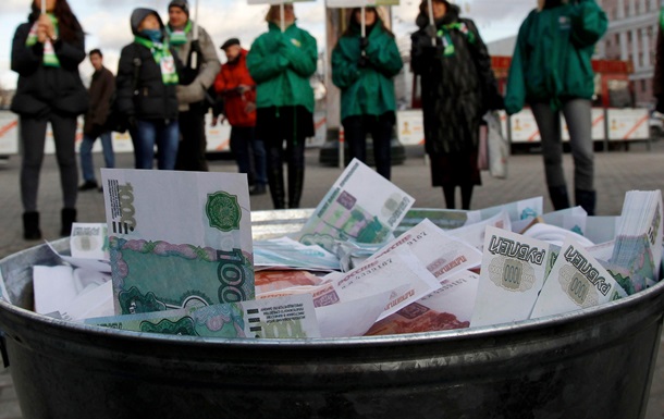Половина росіян упевнена, що економіка в країні погіршується