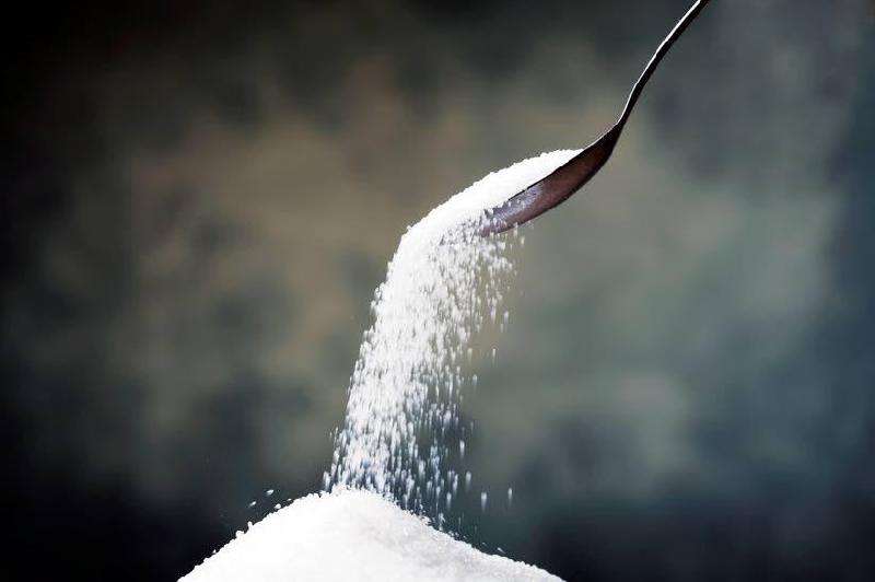 Кабмін підвищив ціни на цукор