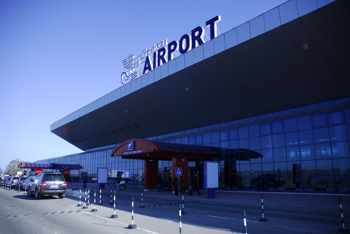 Молдова готується відібрати у російської фірми Кишинівський аеропорт