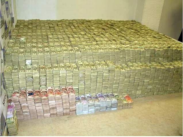 Неймовірно! Все це було знайдено в будинку мексиканського наркобарона (ФОТО)