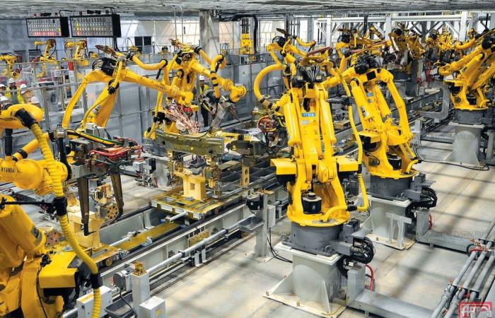 Samsung хочет заменить работников заводов на роботов