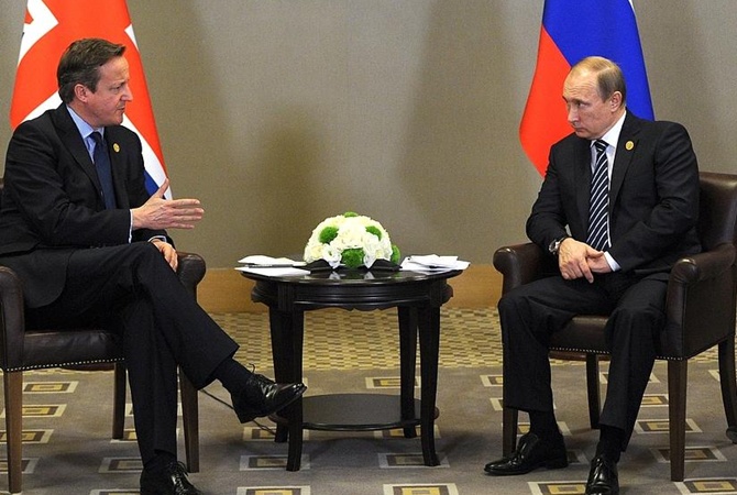 Кемерон запевнив Путіна, що Україна зможе вільно торгувати і з Європою, і з Росією