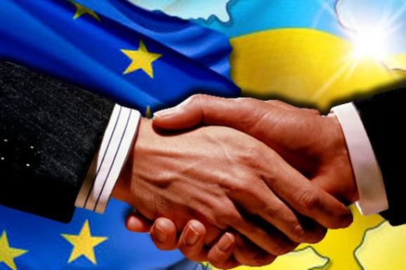 ЄС готовий запровадити зону вільної торгівлі з Україною 1 січня, – Порошенко