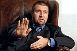 “Так, ми охр*іли і що?”: “підірвавший” форум у Москві бізнесмен розповів про злодіїв у Кремлі (ВІДЕО)