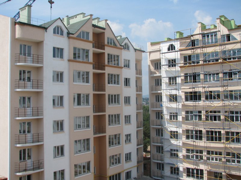 Експерт розповів, наскільки ще можуть впасти ціни на нерухомість в Україні