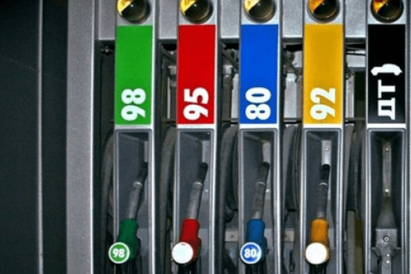 ДФС назвала п’ятірку мереж АЗС із неякісним бензином