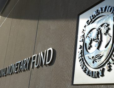 МВФ скоротить допомогу Україні за провал реформ