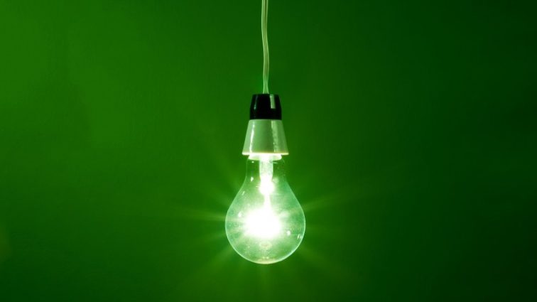 Від сьогодні діють “зелені” тарифи на електроенергію для приватних будинків