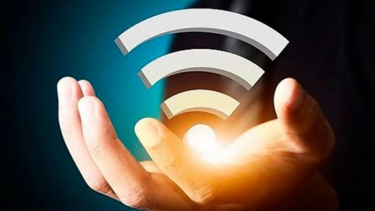 Дізнайтеся чому потрібно відключати wi-fi роутер ночами