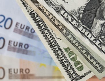 Як відрізнити фальшиву валюту?