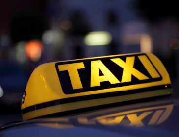 Таксистам хочуть зменшити розмір плати за ліцензію в 10 разів