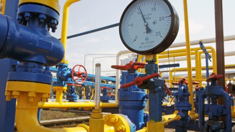 Запаси газу в українських сховищах зросли