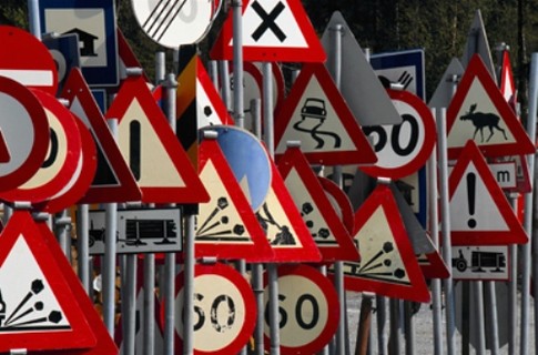 В Україні введено нові дорожні знаки