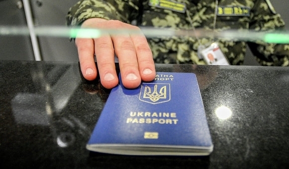 Україна потрапила в пастку з “безвізом”