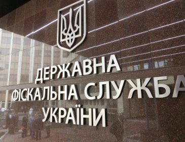 Одеські фіскали “накрили” мережу магазинів із десятками нелегальних робітників