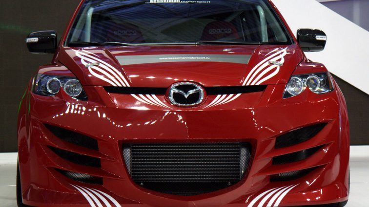 Mazda планує випускати бензинові двигуни без свічок запалювання