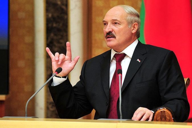 «Нет декрету номер три! Лукашенко, уходи!»: У Білорусі – масові протести проти «податку на дармоїдство»