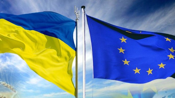 У МЗС розповіли, як перевірятимуть фінанси українців після введення безвізу