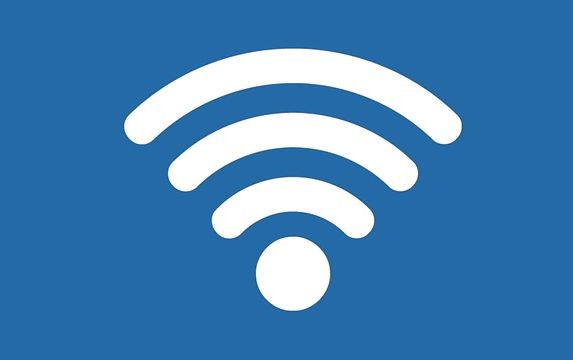Вчитися стане легше: У школах планують запустити відкритий Wi-Fi