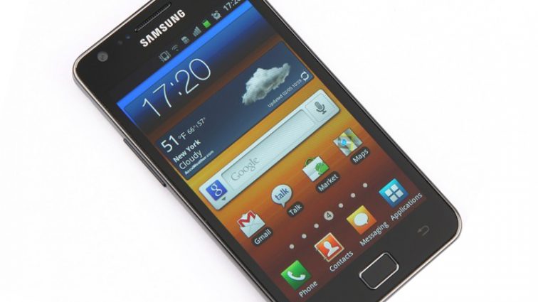 Samsung випустить перший у світі смартфон з вбудованим алкотестером