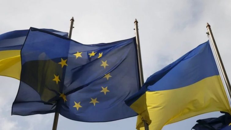 Порошенко назвав наступну мету України після безвіз