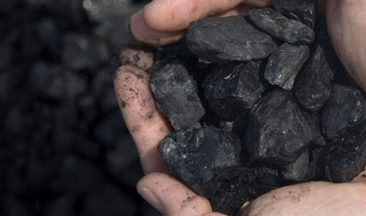 Розкрито схему, як бойовики торгують вугіллям з Європою