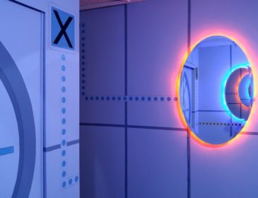Кімната у стилі улюбленої гри сина – Portal