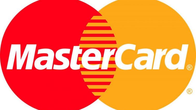 MasterCard заявила про зупинку обслуговування дебетових карток за межами ЄС