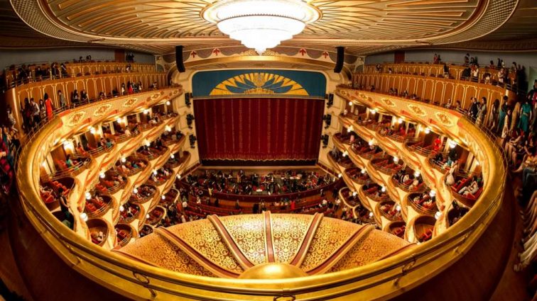 В оперу – у спідньому: Google запустив безкоштовний 3D-тур оперними театрами України