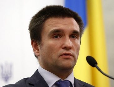 Голова МЗС розповів, як “українські біженці” рятують економіку Польщі