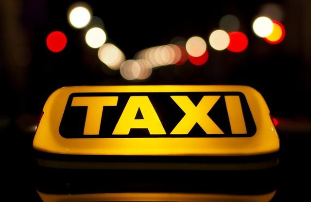 В Україні суттєво піднімають тарифи на послуги таксі