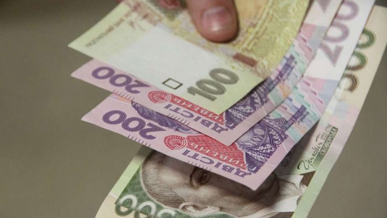“300 мільйонів гривень” – Україна виплатить грошову допомогу сім’ям “майданівців”