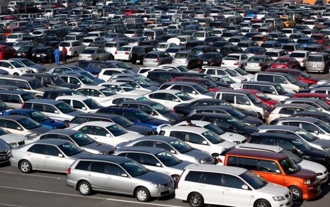“Спрощено ввезення та реєстрацію”: внесли зміни в закон про імпортні автомобілі