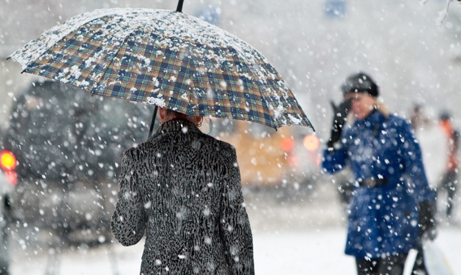 Дощ, місцями сніг: прогноз погоди на 9 лютого