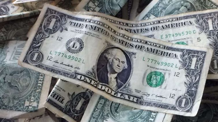 “Ніхто нічого не притримує”: експерт розповів, що буде з курсом долара