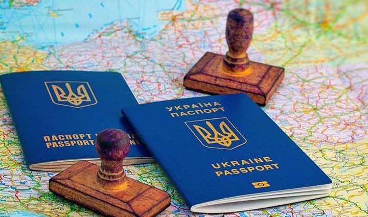 “Пакуйте валізи!”: Україна домовляється про безвізовий режим з ще однією країною