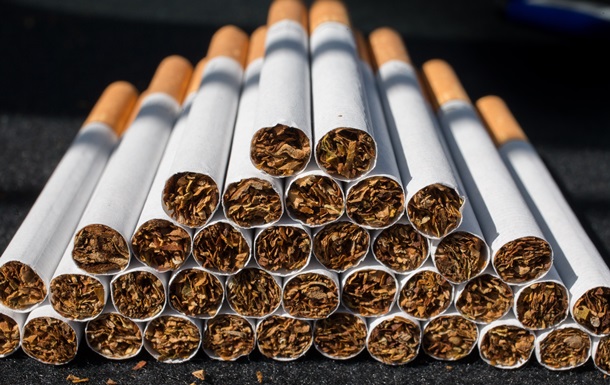 “Україна вже підняла акцизи на…”: Експерт зробив різку заяву про зростання цін на цигарки
