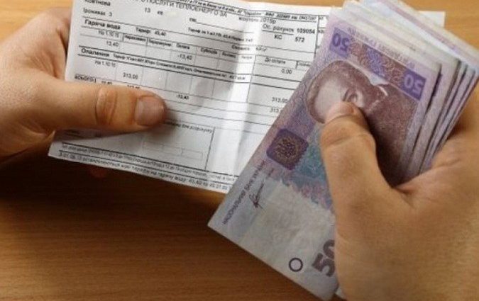 Коли українці зможуть отримати перші кошти за заощаджену субсидію: відомі подробиці
