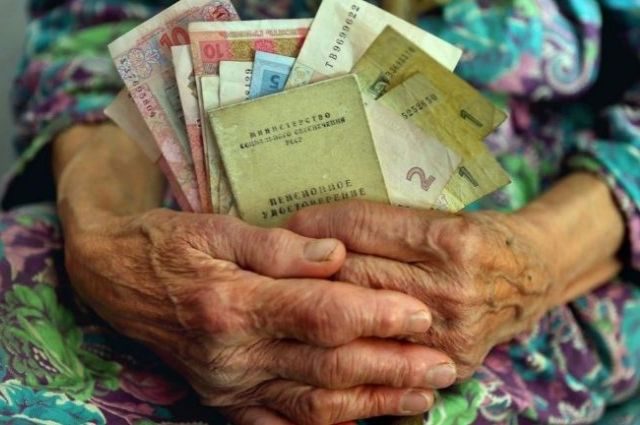 3% пенсій і 10% пільг: Скільки українців отримують допомогу від держави незаконно