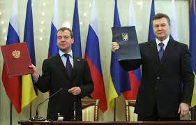 Суд дозволив затримати двох міністрів часів Януковича готувавших Харківські статті